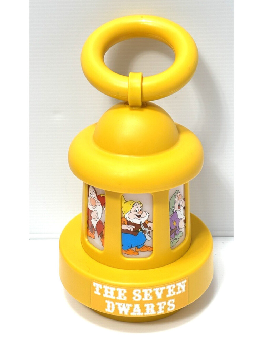 Walt Disney The Seven Dwarfs VTG Toy Lantern Plastic Battery Op Illco 1970s Snow